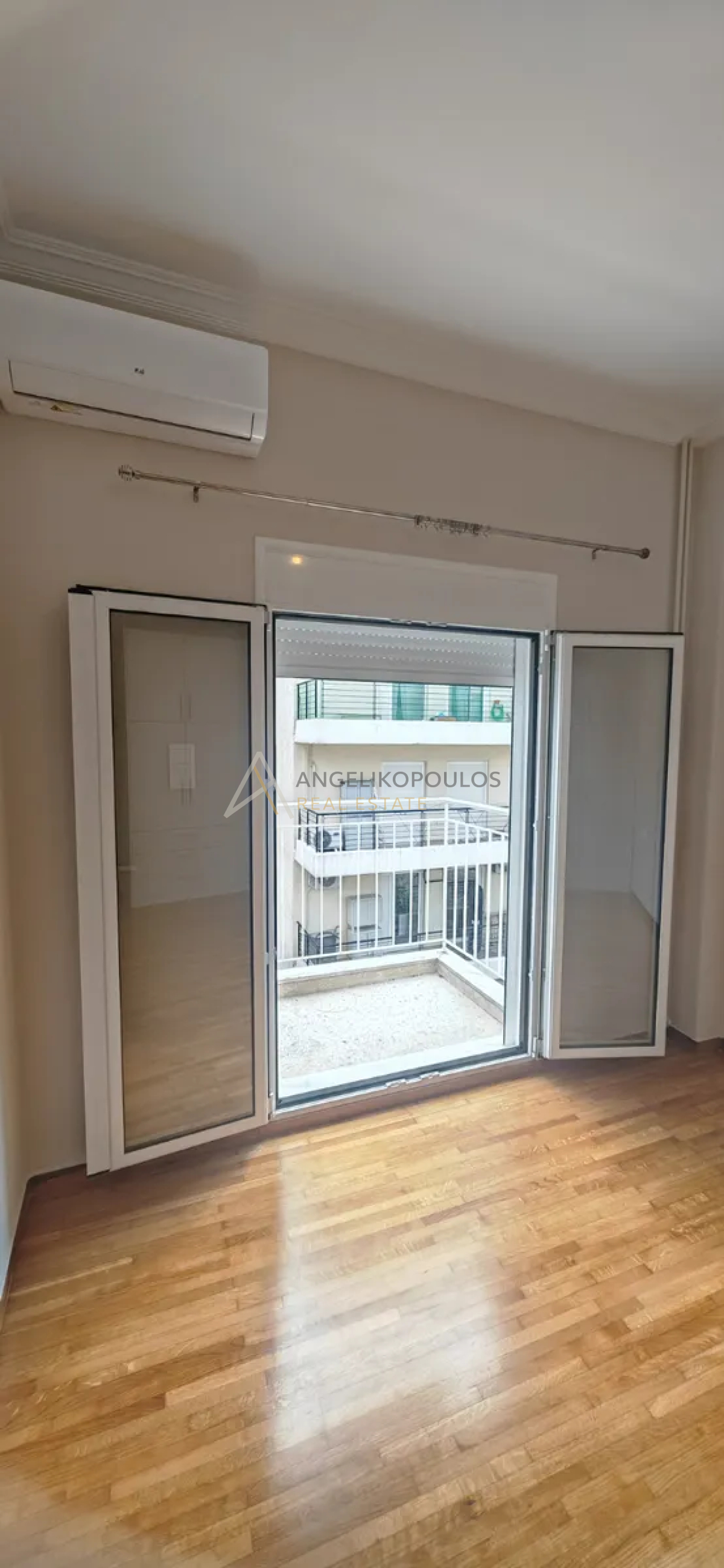property-img