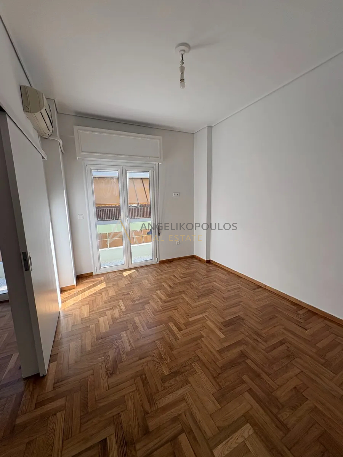 property-img